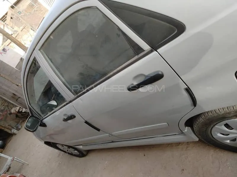 Suzuki Liana 2006 for Sale in Hyderabad Image-1