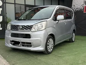 Daihatsu Move Custom X 2015 for Sale