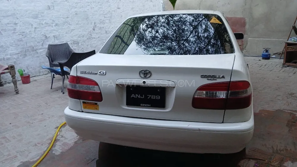 Toyota Corolla 1998 for Sale in Islamabad Image-1