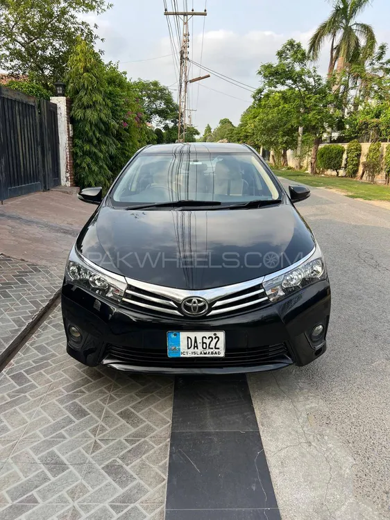 Toyota Corolla 2014 for Sale in Lahore Image-1