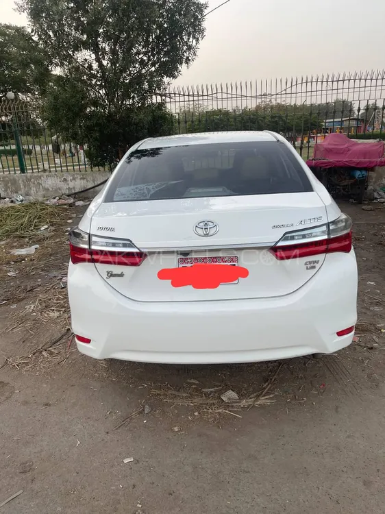 Toyota Corolla 2016 for Sale in Karachi Image-1