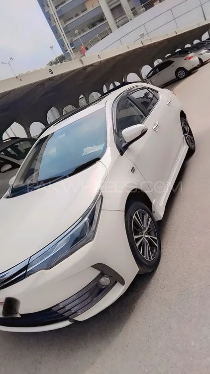 Toyota Corolla 2017 for Sale in Islamabad Image-1