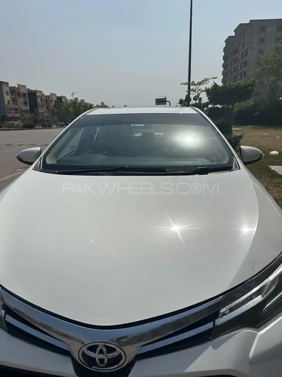 Toyota Corolla 2019 for Sale in Islamabad Image-1
