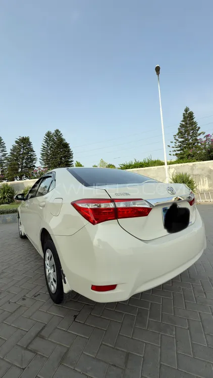Toyota Corolla 2014 for Sale in Islamabad Image-1