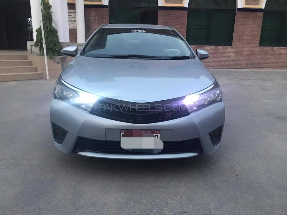Toyota Corolla 2015 for Sale in Sahiwal Image-1