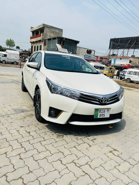 Toyota Corolla 2017 for Sale in Haripur Image-1