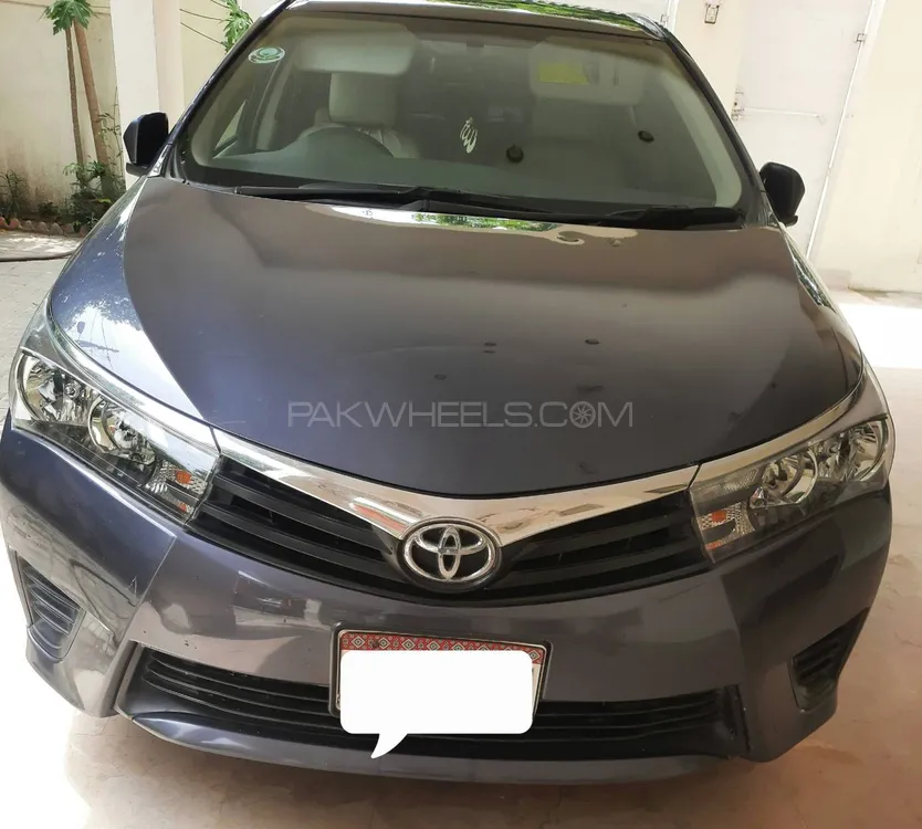 Toyota Corolla 2018 for Sale in Karachi Image-1