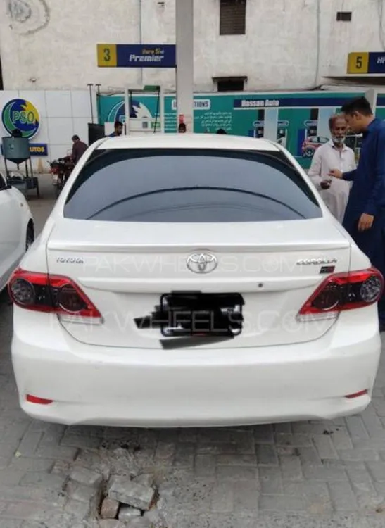 Toyota Corolla 2010 for Sale in Islamabad Image-1