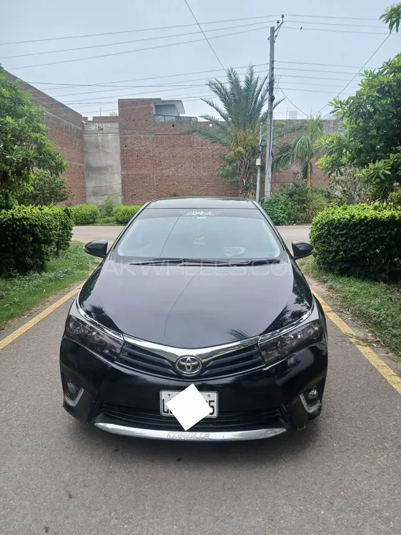 Toyota Corolla 2015 for Sale in Mandi bahauddin Image-1