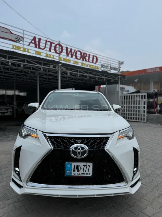 ٹویوٹا فورچیونر 2020 for Sale in لاہور Image-1