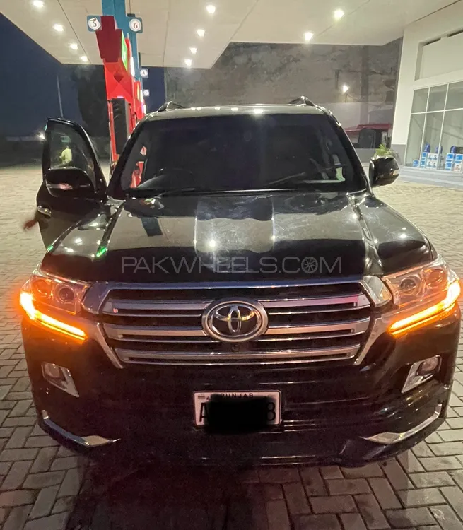 Toyota Land Cruiser 2016 for Sale in Sahiwal Image-1