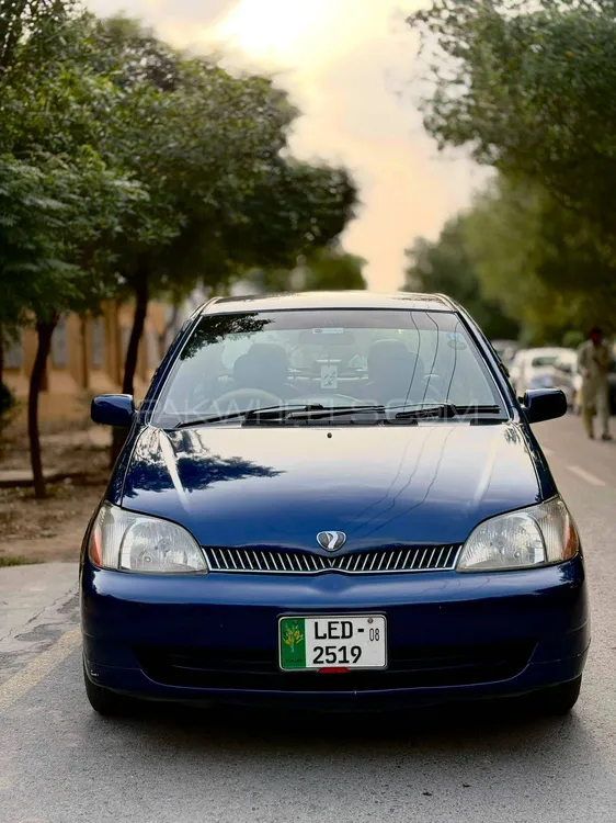 Toyota Platz 2002 for Sale in Lahore Image-1