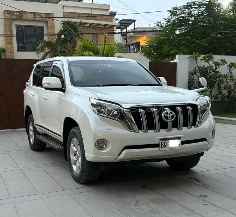 Toyota Prado 2016 for Sale in Karachi Image-1