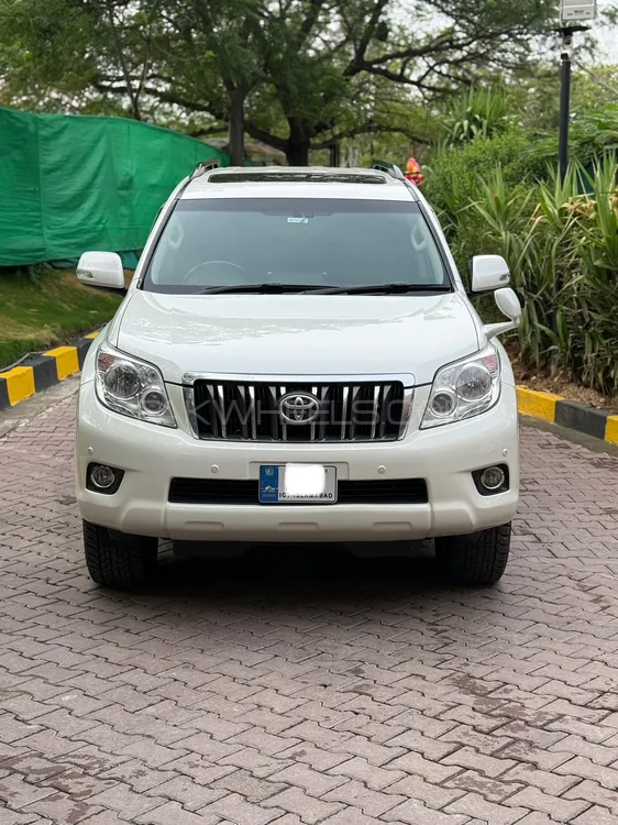 Toyota Prado 2011 for Sale in Islamabad Image-1