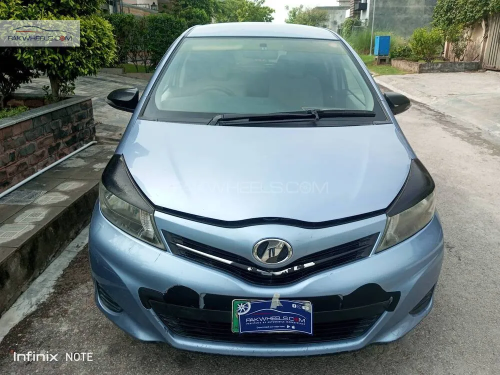 Toyota Vitz 2011 for Sale in Islamabad Image-1