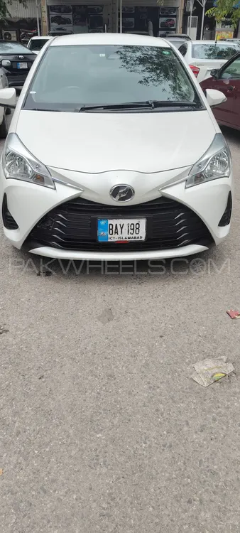 Toyota Vitz 2019 for Sale in Islamabad Image-1