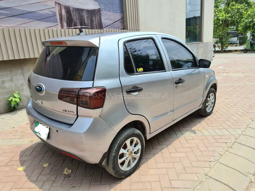 یونائیٹڈ براوو 2019 for Sale in لاہور Image-1