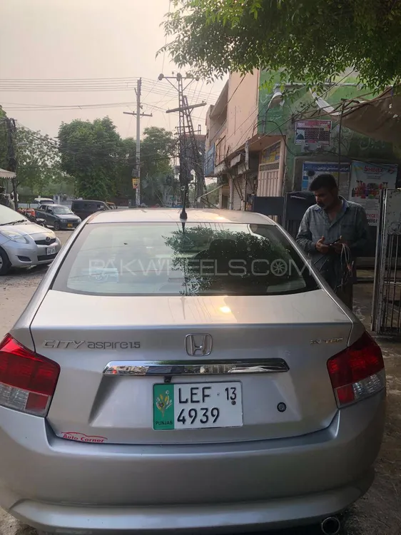 Honda City 2013 for Sale in Lahore Image-1