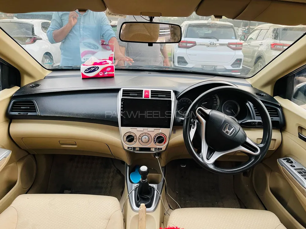 Honda City 2020 for Sale in Gujranwala Honda City 2020 for Sale in Gujranwala Image-13