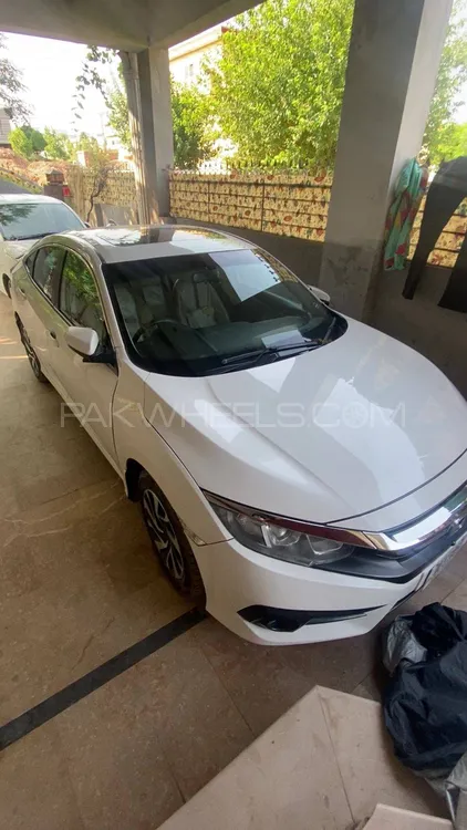 Honda Civic 2018 for Sale in Islamabad Image-1