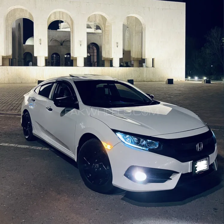 Honda Civic 2018 for Sale in Lahore Image-1
