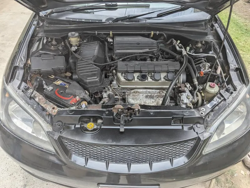 Honda Civic 2004 for Sale in Multan Image-1