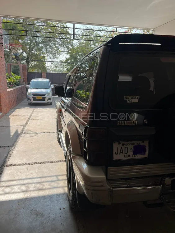 Mitsubishi Pajero 1994 for Sale in Karachi Mitsubishi Pajero 1994 for Sale in Karachi Image-8