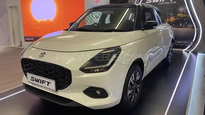 Suzuki Swift 2025 for Sale in Lahore Image-1