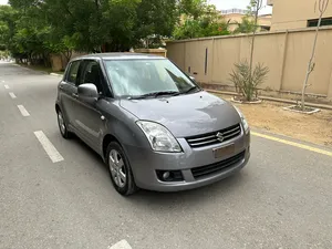 Suzuki Swift DLX Automatic 1.3 Navigation 2017 for Sale