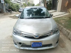 Toyota Corolla Fielder Hybrid 2014 for Sale