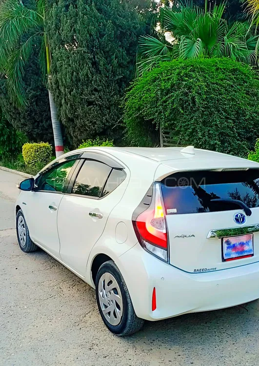 Toyota Aqua 2018 for Sale in Bhakkar Image-1