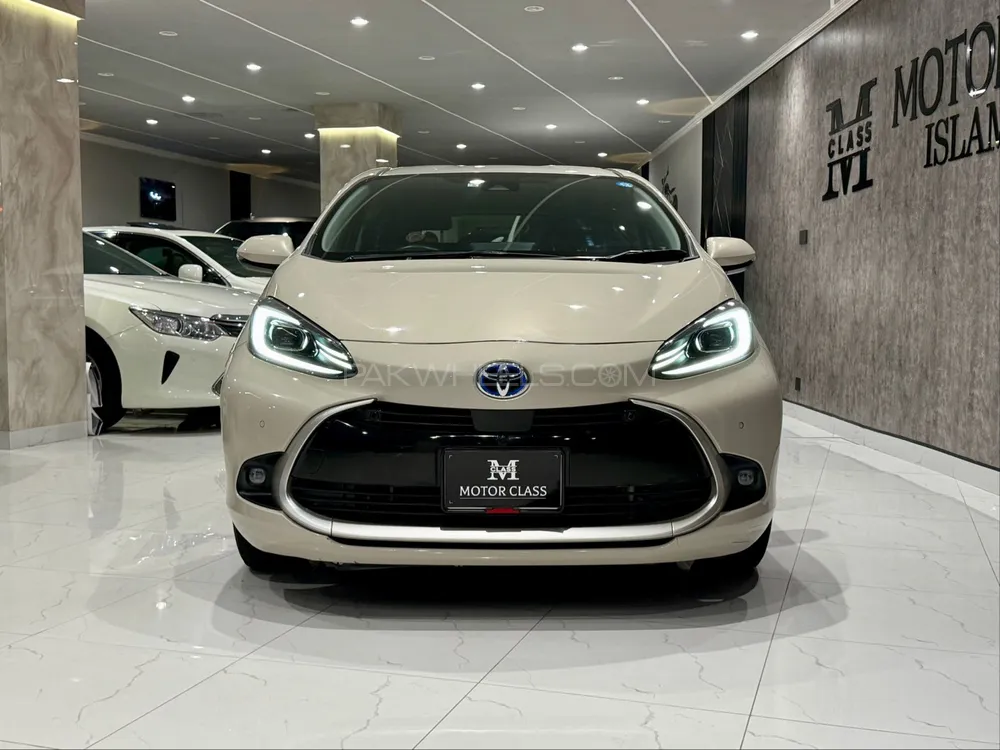 Toyota Aqua 2022 for Sale in Islamabad Image-1