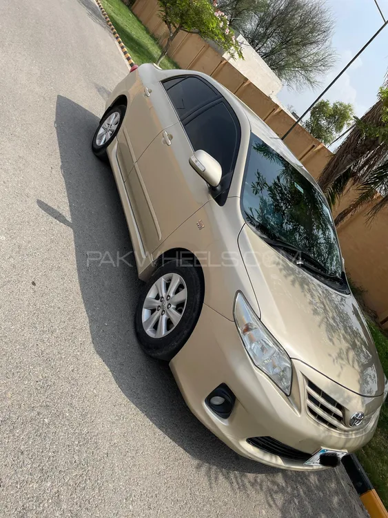 Toyota Corolla 2012 for Sale in Jhang Image-1
