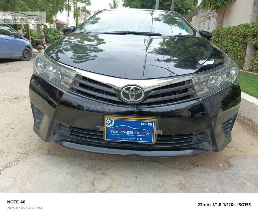 Toyota Corolla 2014 for Sale in Karachi Image-1