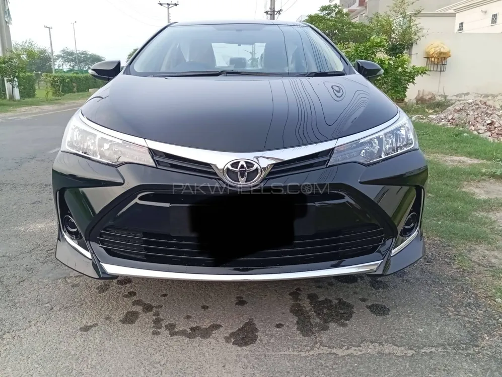 Toyota Corolla 2025 for Sale in Lahore Image-1