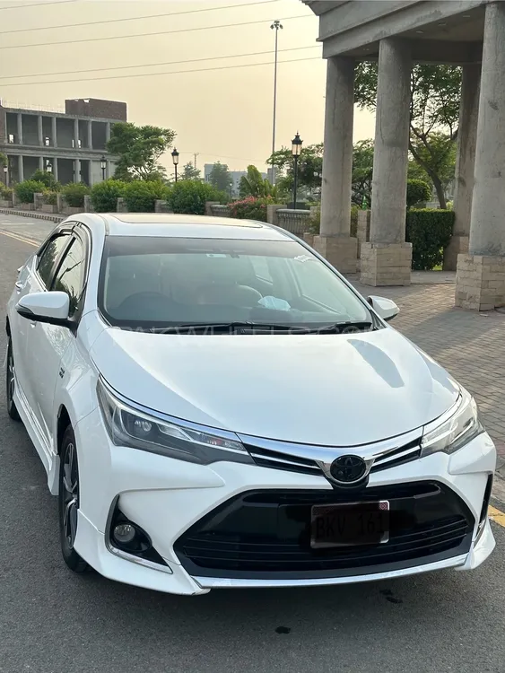 Toyota Corolla 2017 for Sale in Lahore Image-1