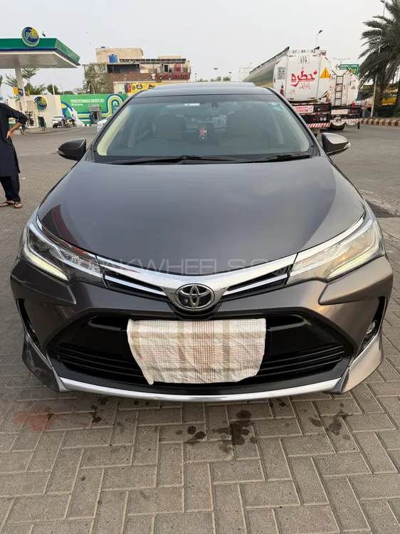 Toyota Corolla 2021 for Sale in Lahore Image-1