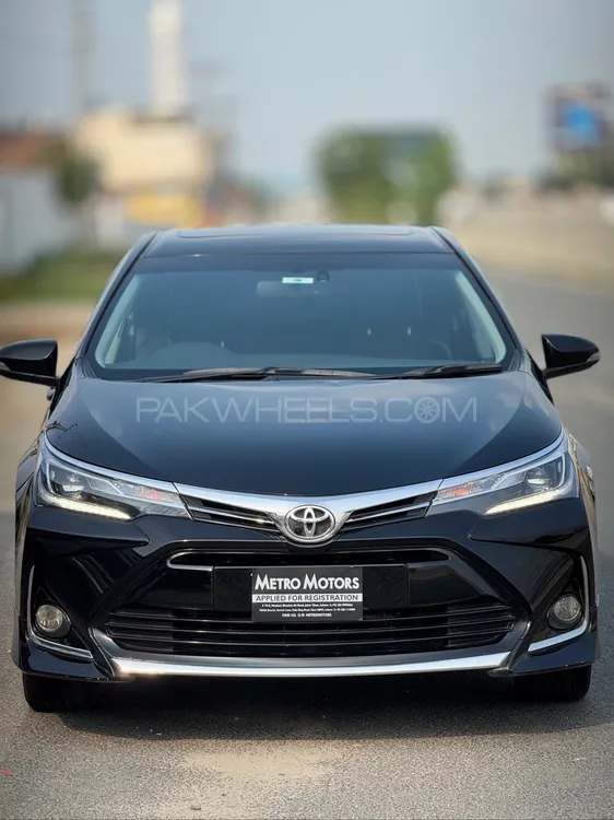 Toyota Corolla 2021 for Sale in Lahore Image-1