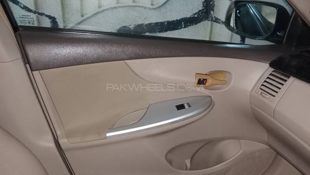 Toyota Corolla 2010 for Sale in Lahore Image-1