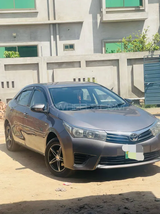 Toyota Corolla 2015 for Sale in Dinga Image-1