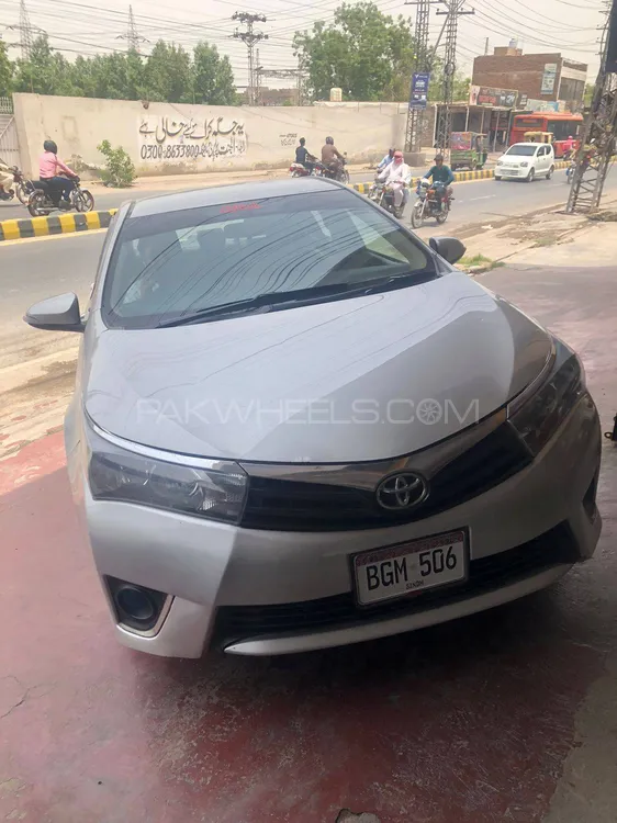 Toyota Corolla 2016 for Sale in Multan Image-1