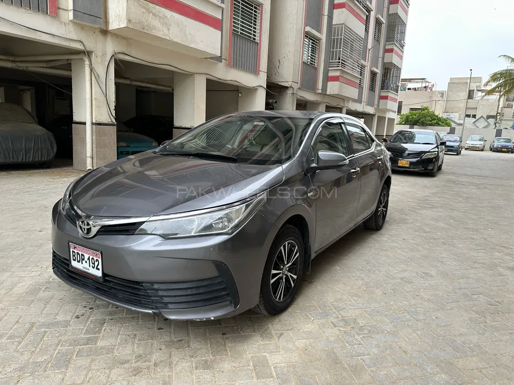 Toyota Corolla 2015 for Sale in Karachi Image-1