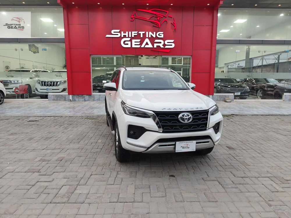 Toyota Fortuner 2021 for Sale in Islamabad Image-1