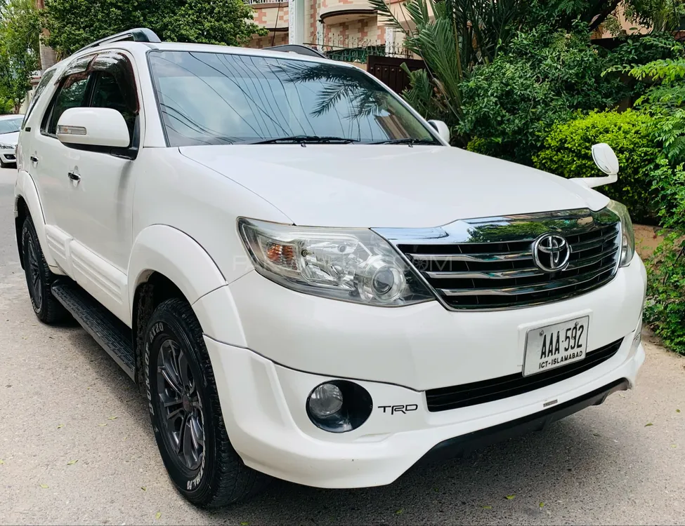 Toyota Fortuner 2015 for Sale in Islamabad Image-1