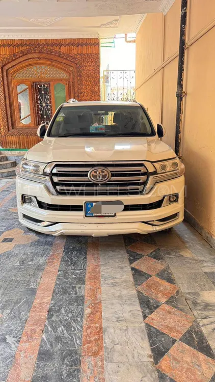 Toyota Land Cruiser 2011 for Sale in Islamabad Image-1