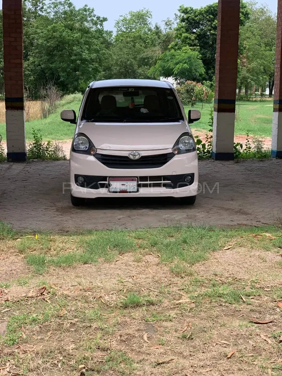 Toyota Pixis Epoch 2013 for Sale in Gujranwala Image-1