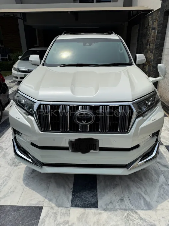 Toyota Prado 2025 for Sale in Lahore Image-1