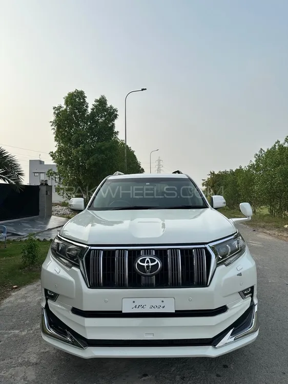 Toyota Prado 2016 for Sale in Lahore Image-1