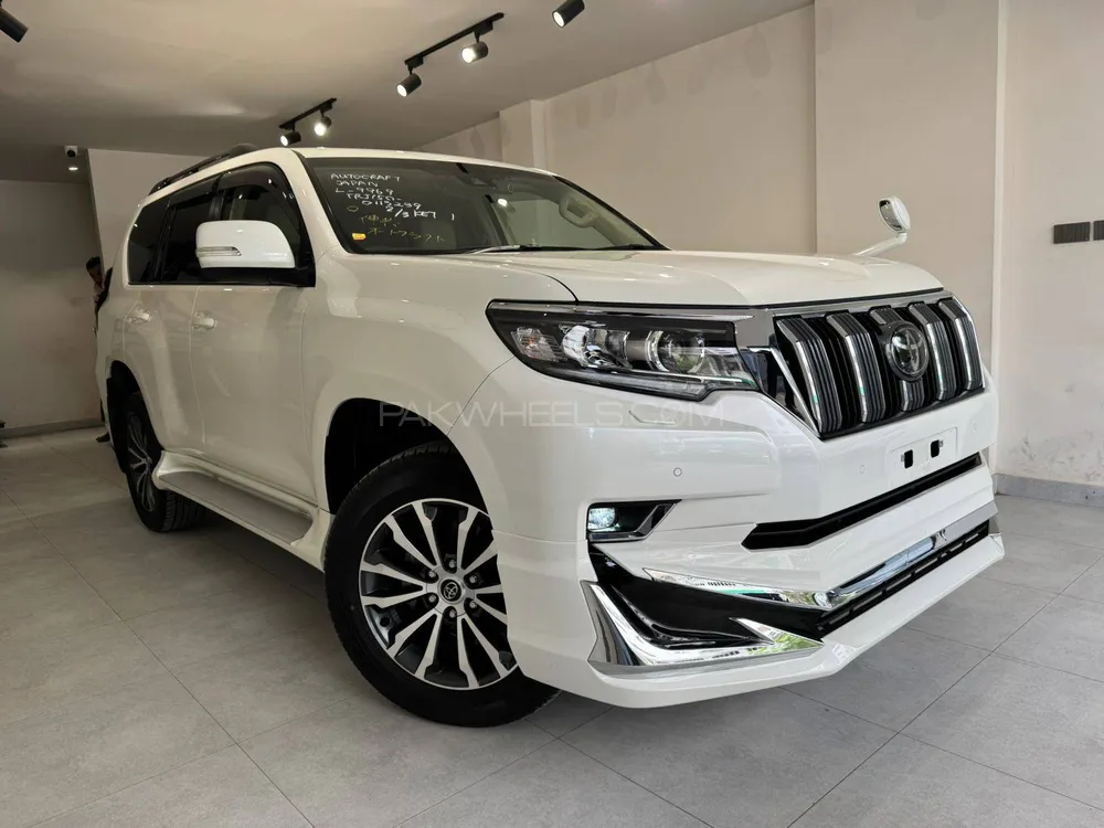 Toyota Prado 2020 for Sale in Karachi Image-1