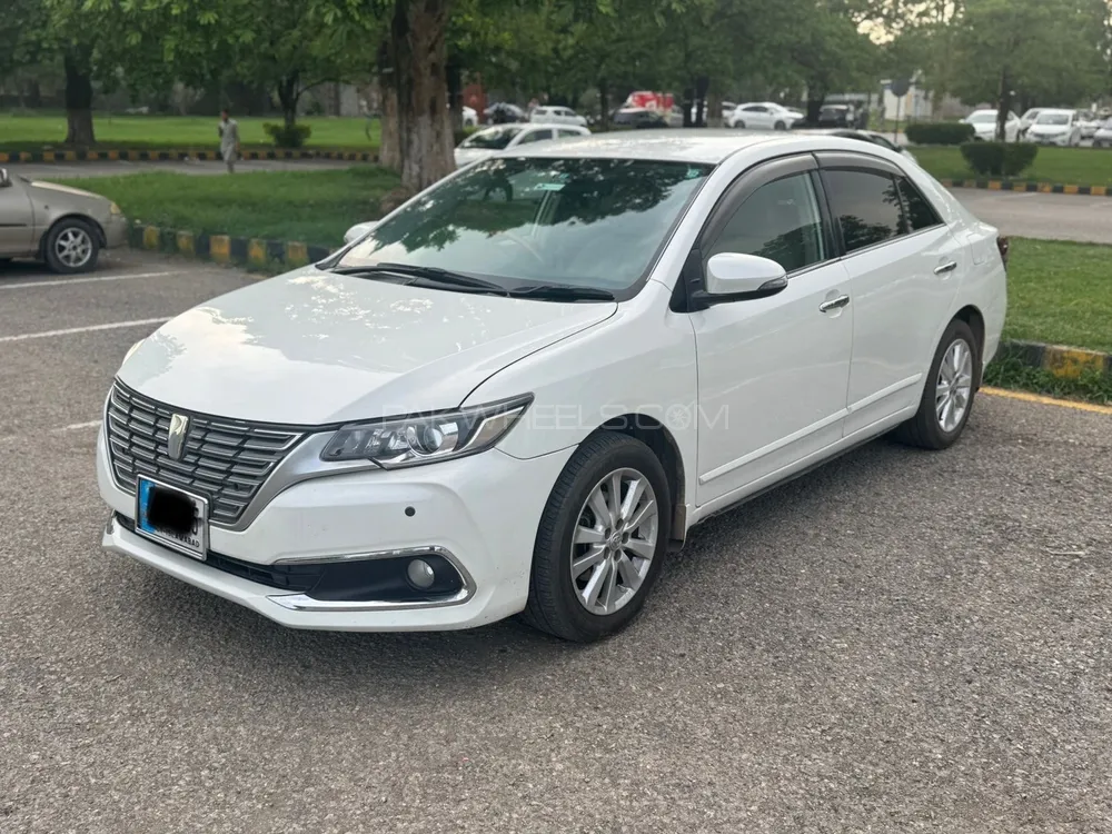 Toyota Premio 2009 for Sale in Islamabad Image-1